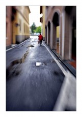 COD_7991_donna in rosso_web
